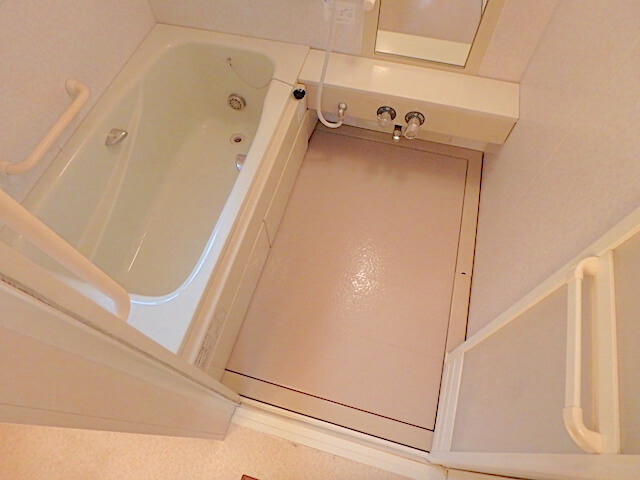 千葉県白井市 一戸建て住宅 ハウスクリーニング&リフォーム 施工例 浴室洗浄後の様子